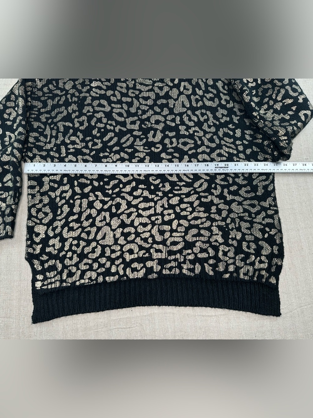 ANDTHEWHY Black Metallic Gold Leopard Print Balloon Sleeve Sweater Medium/ Large - Picture 6 of 10